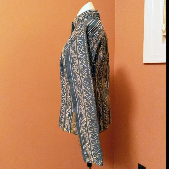 Chico’s Cropped Floral Embroidered & Sequin Denim Jacket Medium Wash - Picture 4 of 13